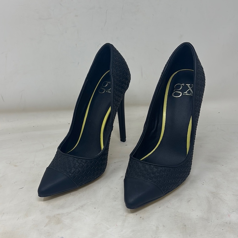 GX by Gwen Stefani Black Textured Heels size 7